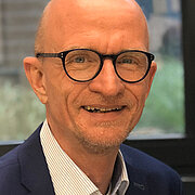 Porträt Dr. Andreas Bonse
