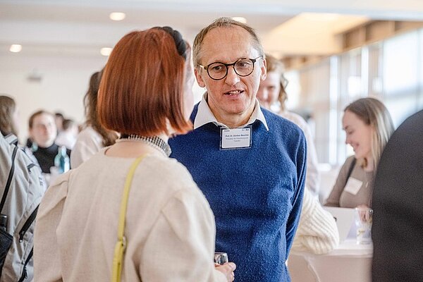 Prof. Dr. Günther Meschke, Prorektor für Forschung und Transfer der Ruhr-Universität Bochum, auf der Stipendienfeier 2023.