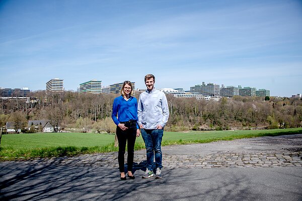 Das Gründerteam von Glim Skin: Friederike Kogelheide (links) und Manuel Schröder (rechts) 